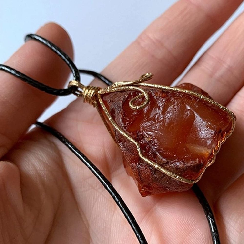 CARNELIAN PENDANT